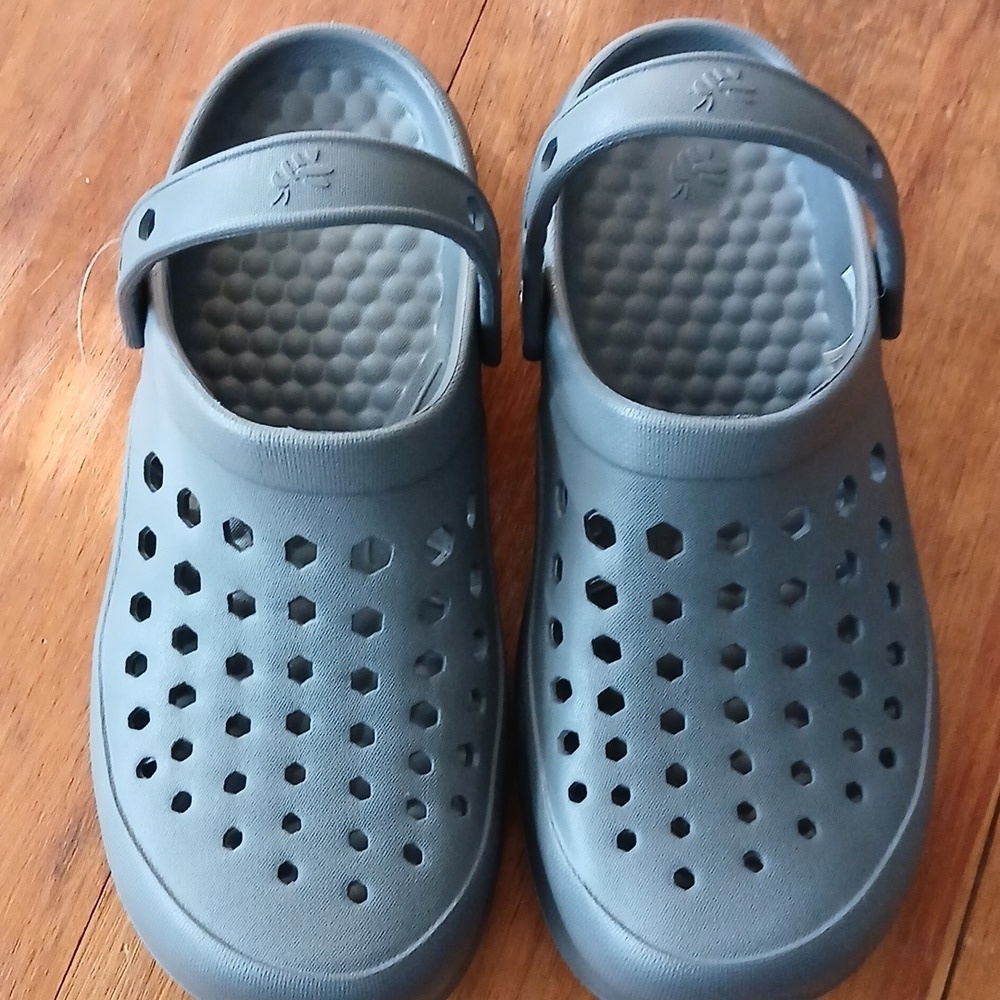 JoyBee's - Active Clog Adult - Men's Size 8, Women Size 10 NEW
